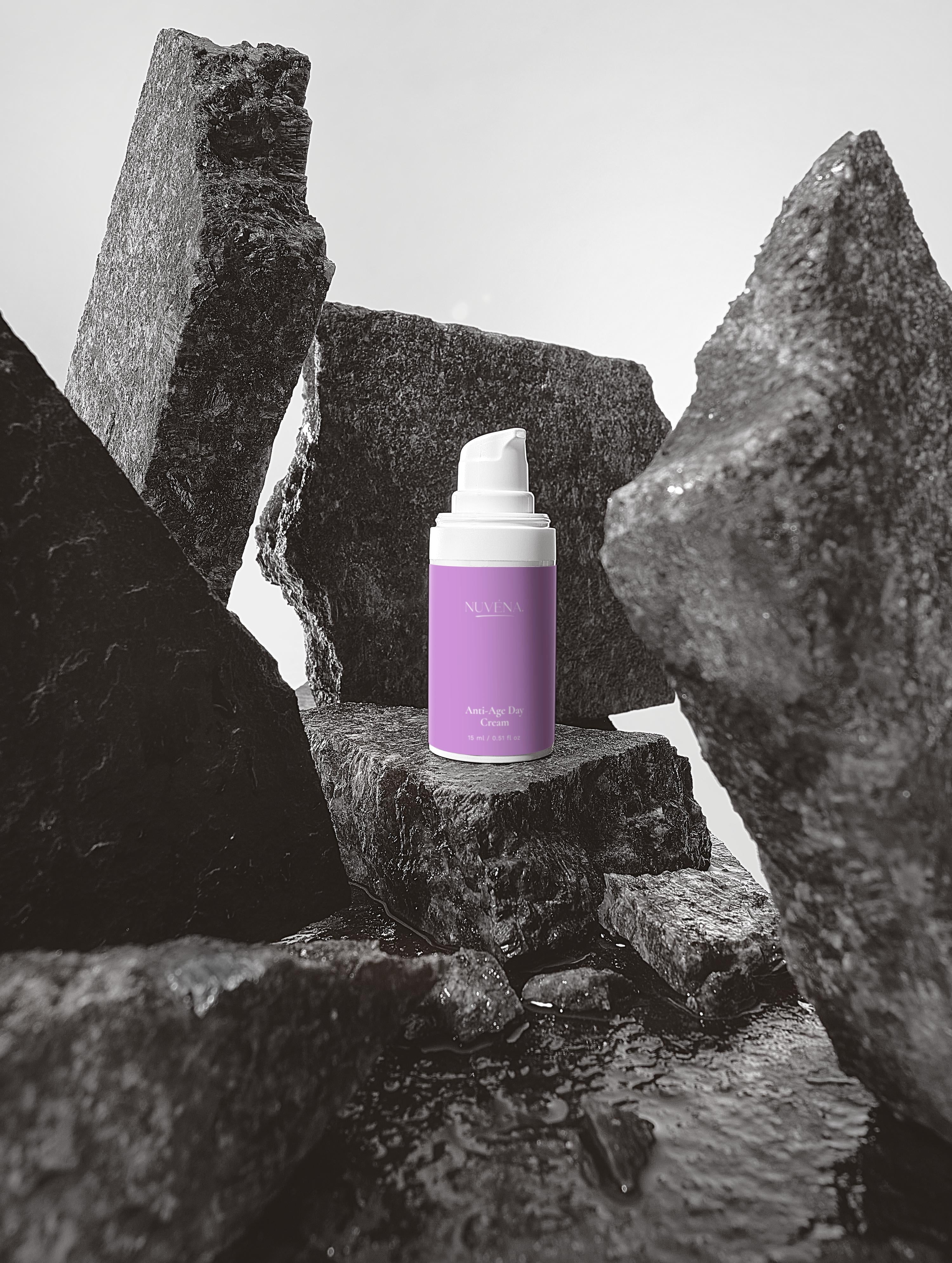 Anti-Age Day Cream - Hyaluronic Acid & Marine Actives for Youthful Skin